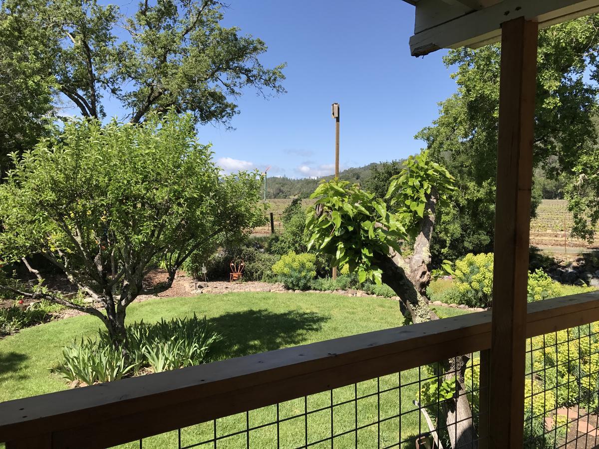 Trailside Inn Bed And Breakfast Калистога Экстерьер фото