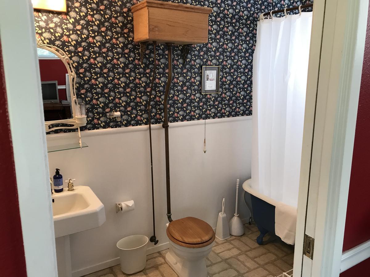 Trailside Inn Bed And Breakfast Калистога Экстерьер фото